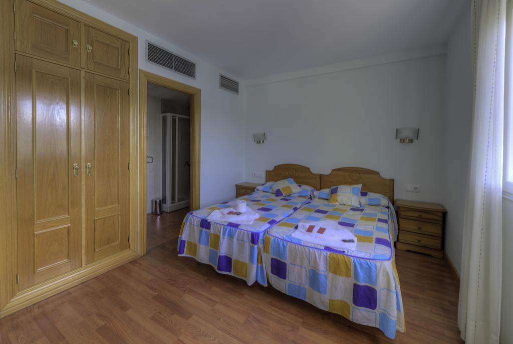 Hostal Restaurante La Pineda El Barco de Ávila Szoba fotó